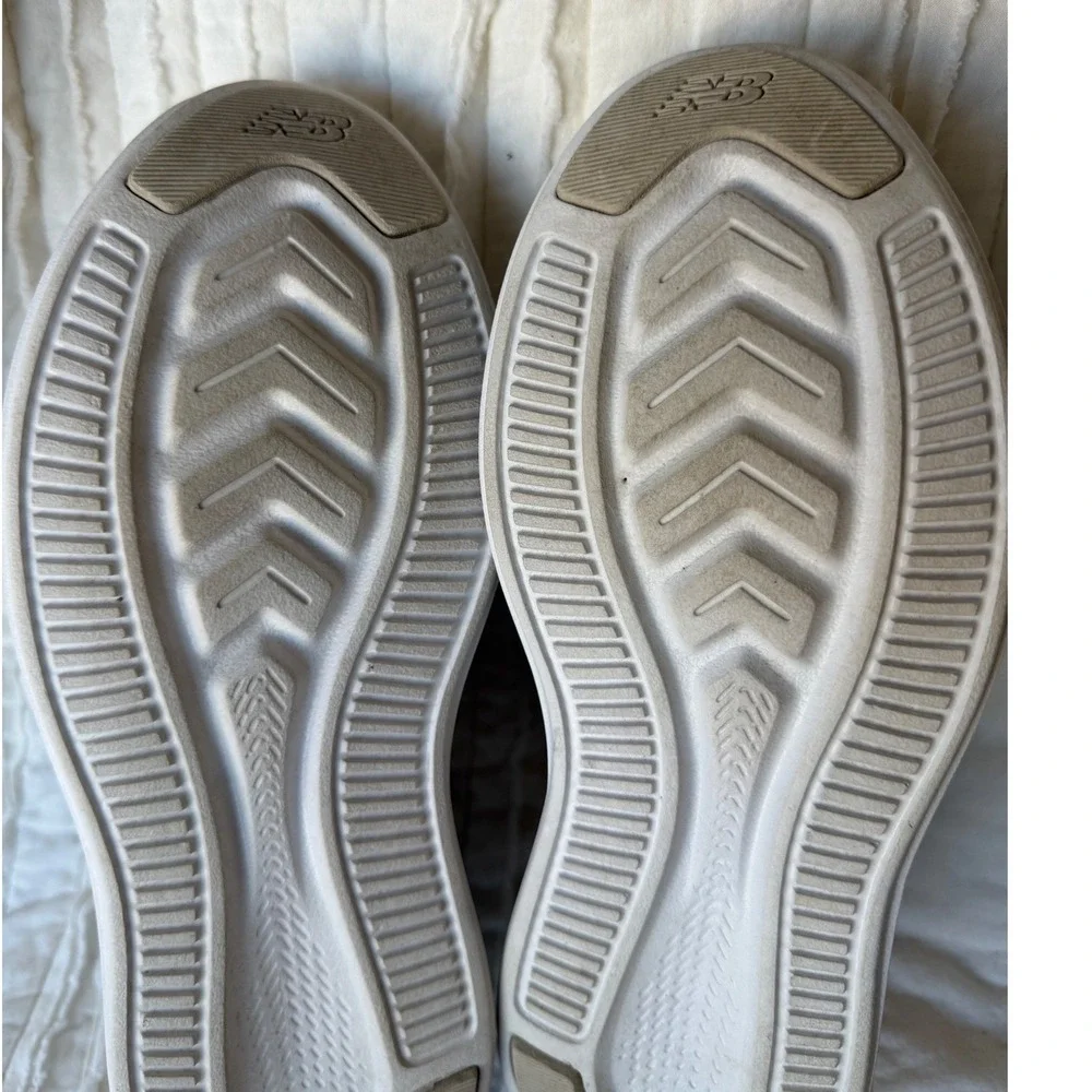 New Balance FuelCore Coast v4 Moonbeam Running Shoes Athleisure Gym Womens 7